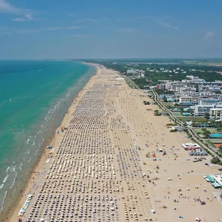 Sea View Penthouse With Hydro-Massage * Бібіоне