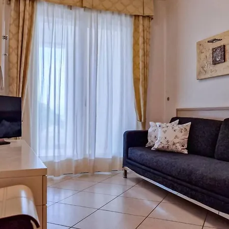 Sea View Penthouse With Hydro-massage Apartment
