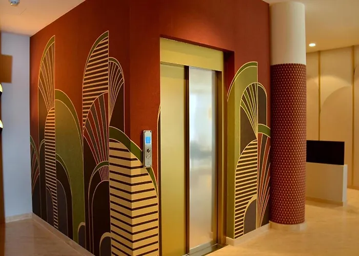 Amazing Penthouse With Hydro-massage Lägenhet