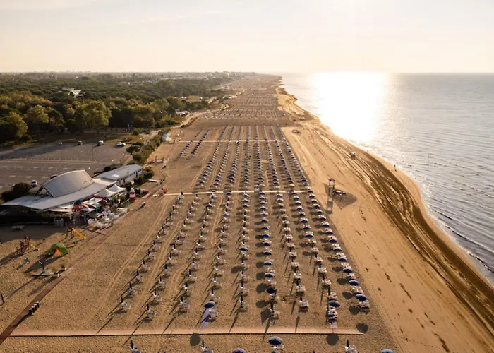 Апартаменти Amazing Penthouse With Hydro-massage